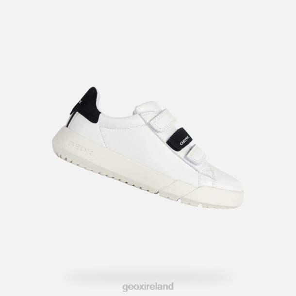 Geox 0ZTB1959 White/Black Hyroo Boy