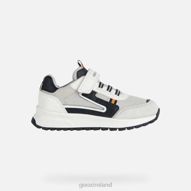 Geox 0ZTB1978 White/Black Briezee Boy