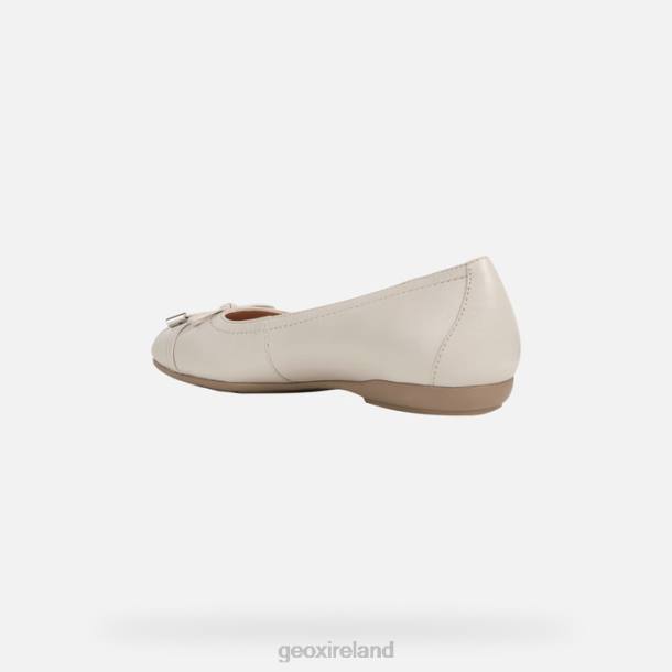 Geox 0ZTB54 Light Taupe Annytah Woman