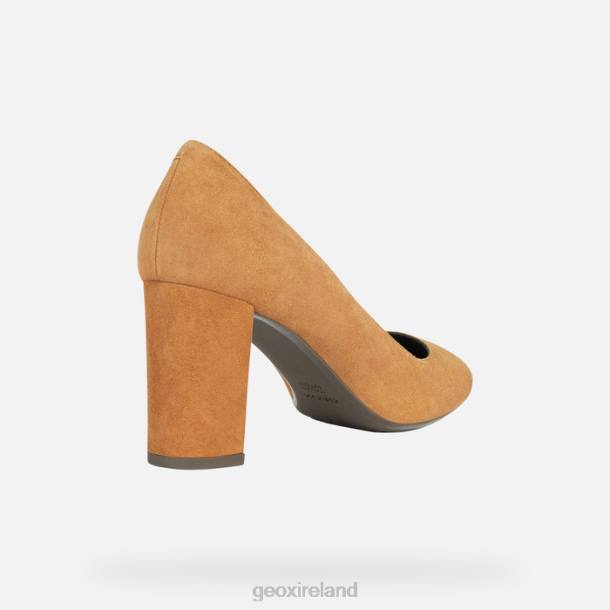 Geox 0ZTB321 Cognac Pheby 80 Woman