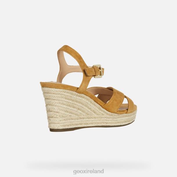 Geox 0ZTB117 Curry Soleil Woman