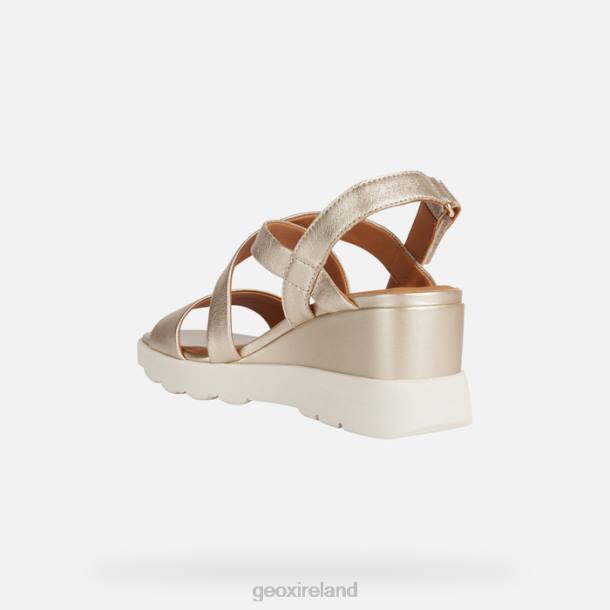 Geox 0ZTB87 Light Gold Spherica Ec6 Woman