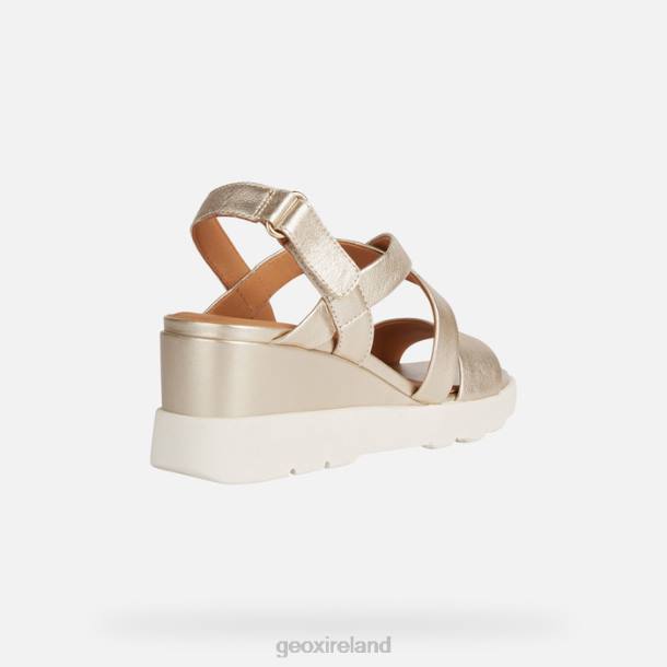 Geox 0ZTB87 Light Gold Spherica Ec6 Woman